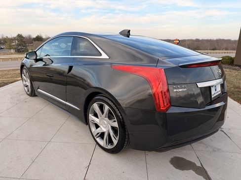 Used 2014 Cadillac ELR w/ Luxury Package image 6