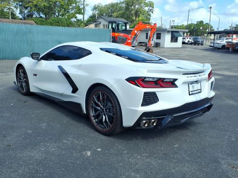 Used 2023 Chevrolet Corvette Stingray Premium Cpe RWD image 3