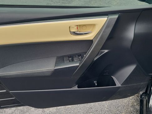 Used 2017 Toyota Corolla LE w/ Carpet Mat Package (TMS) image 14