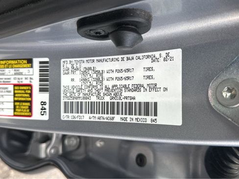 Used 2021 Toyota Tacoma TRD Sport image 45