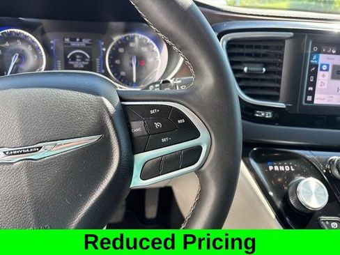 Used 2024 Chrysler Voyager LX FWD image 18
