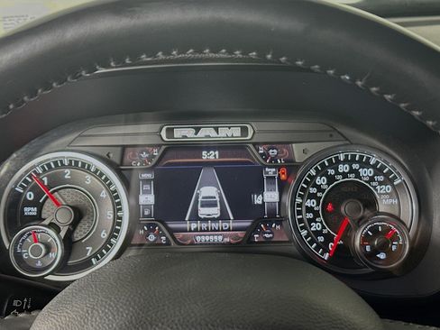 Used 2022 RAM 1500 Big Horn AWD/4WD image 18