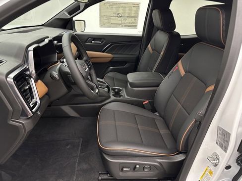 New 2026 GMC Canyon AT4 image 16