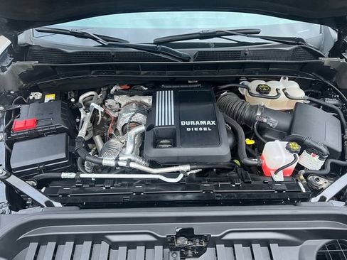 Used 2025 GMC Sierra 1500 Denali Ultimate AWD/4WD image 11