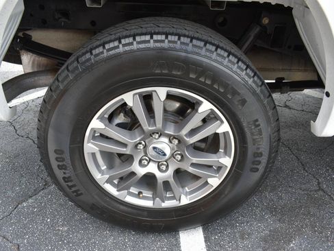 Used 2020 Ford F150 Lariat w/ Equipment Group 501A Mid AWD/4WD image 35