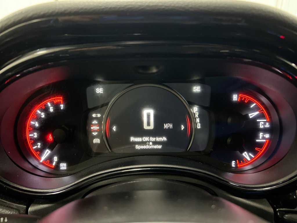Used 2025 Dodge Durango GT AWD/4WD image 12