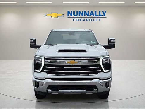 Certified 2024 Chevrolet Silverado 2500 LTZ w/ LTZ Convenience Package AWD/4WD image 8