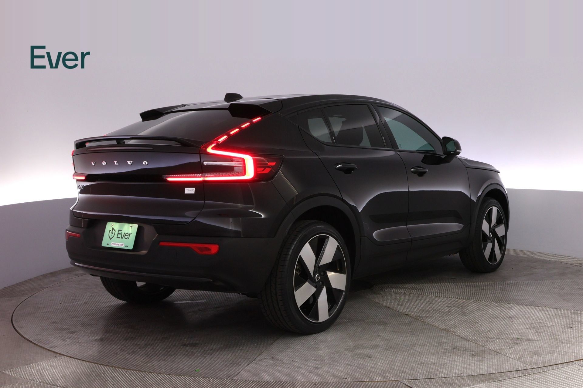 Used 2023 Volvo C40 P8 Recharge Ultimate AWD/4WD image 3