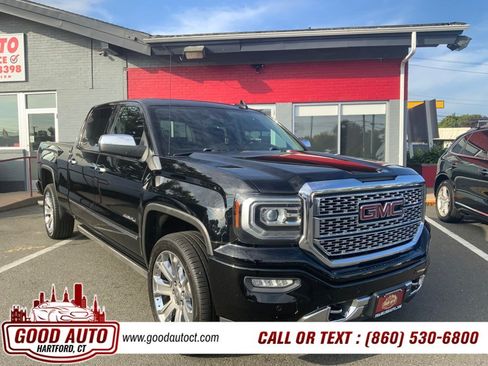 Used 2017 GMC Sierra 1500 Denali w/ Denali Ultimate Package AWD/4WD image 3