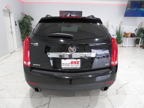 Used 2014 Cadillac SRX FWD image 4