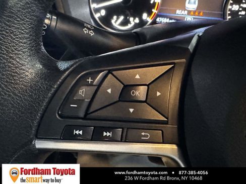 Used 2024 Nissan Altima 2.5 SV FWD image 18