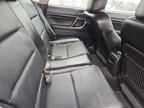 Used 2008 Subaru Outback 2.5i Limited L.L. Bean image 16