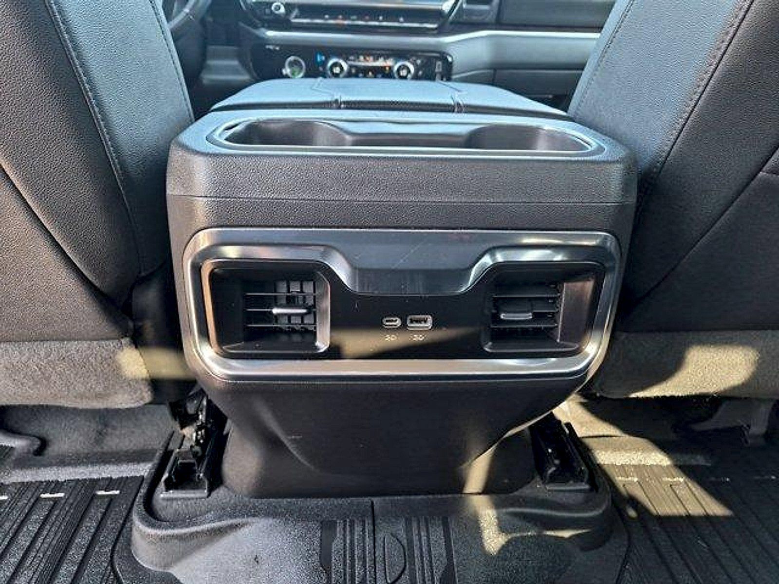 Used 2023 GMC Sierra 1500 SLT AWD/4WD image 21