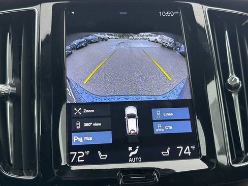 Used 2021 Volvo XC60 T5 Momentum w/ Advanced Package image 24