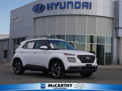 Used 2025 Hyundai Venue SEL