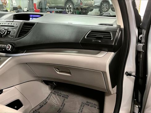 Used 2014 Honda CR-V LX image 18