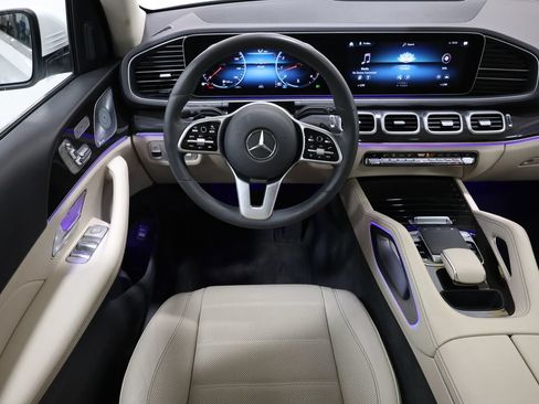 Used 2020 Mercedes-Benz GLE 350 4MATIC image 16