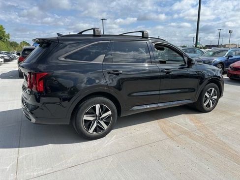 Used 2022 Kia Sorento EX image 17
