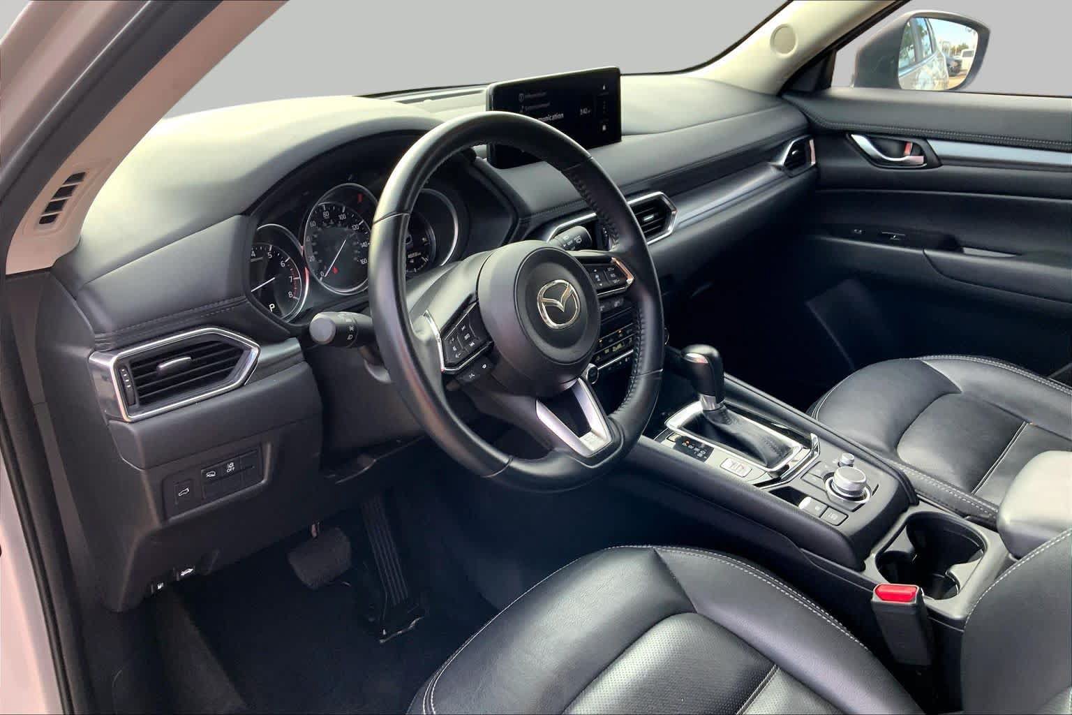 Used 2025 MAZDA CX-5 AWD 2.5 S w/ Preferred Package image 17