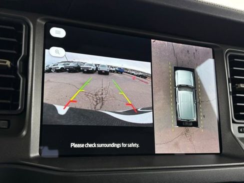 New 2025 Ford Bronco Badlands image 35