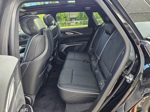 New 2026 Cadillac Lyriq V AWD/4WD image 16