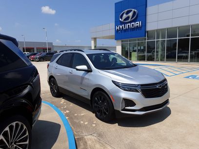 Used 2022 Chevrolet Equinox RS w/ RS Leather Package