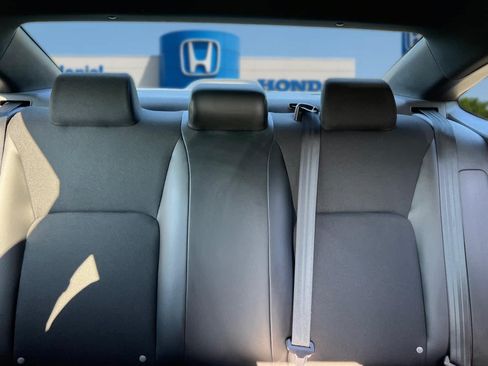 Used 2024 Honda Civic Sport image 27