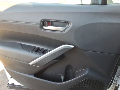 Certified 2023 Toyota Corolla Cross XLE w/ Convenience Package image 18