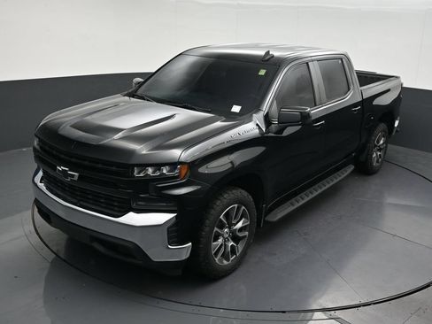 Used 2020 Chevrolet Silverado 1500 LT w/ Texas Edition RWD image 15