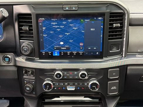 Used 2025 Ford F450 Platinum w/ FX4 Off-Road Package image 22