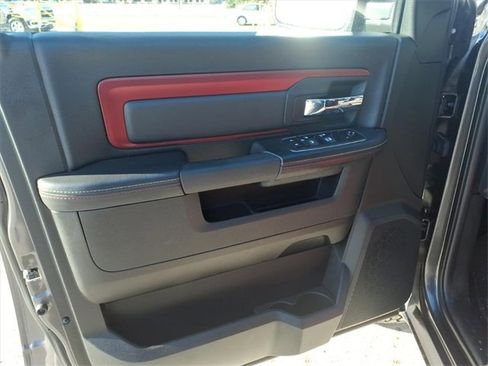 Used 2018 RAM 1500 Rebel image 9