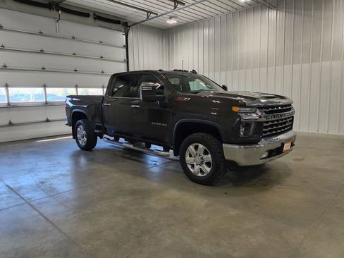 Used 2020 Chevrolet Silverado 3500 LTZ w/ LTZ Plus Package AWD/4WD image 2