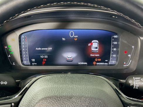 Used 2023 Honda Civic Touring image 14