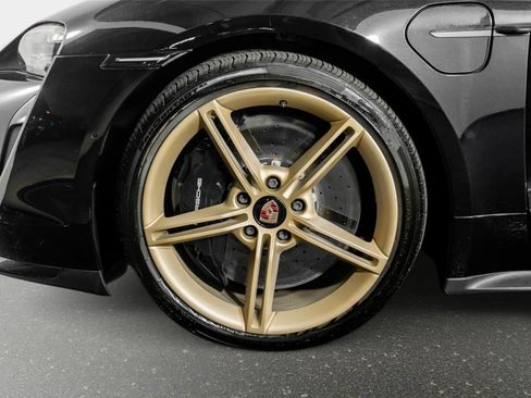 Used 2020 Porsche Taycan Turbo S w/ Premium Package image 13