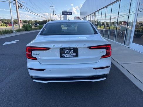 Certified 2024 Volvo S60 B5 Core image 4