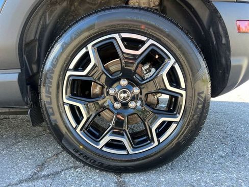 Used 2025 Ford Bronco Sport Outer Banks w/ Outer Banks Tech Package+ AWD/4WD image 15