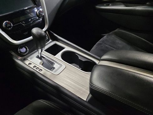 Used 2018 Nissan Murano S FWD image 26