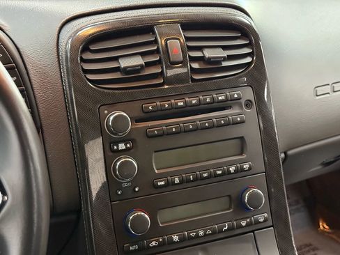 Used 2012 Chevrolet Corvette Grand Sport w/ Roof Package image 29