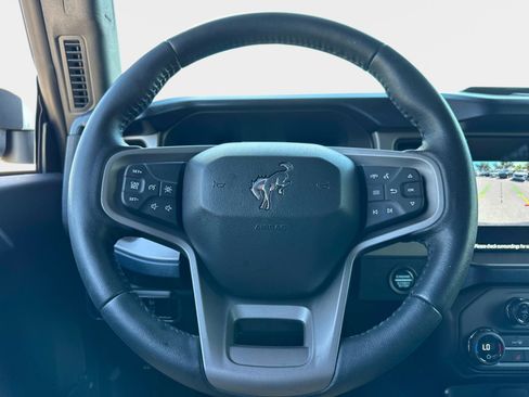 Used 2023 Ford Bronco Outer Banks w/ Sasquatch Package image 28