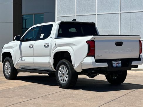 New 2026 Toyota Tacoma SR5 AWD/4WD image 6
