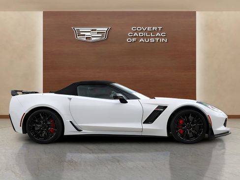 Used 2017 Chevrolet Corvette Z06 RWD image 5