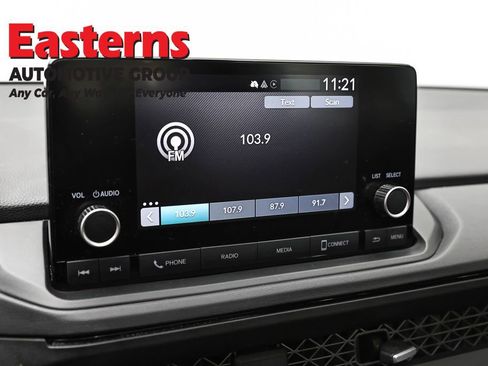 Used 2025 Honda Accord SE image 18