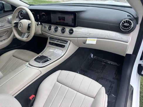 Used 2023 Mercedes-Benz E 450 Coupe image 13