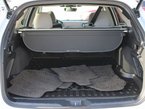 Certified 2025 Subaru Outback Premium image 28