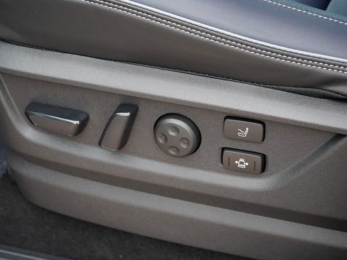 New 2026 INFINITI QX80 4WD image 13