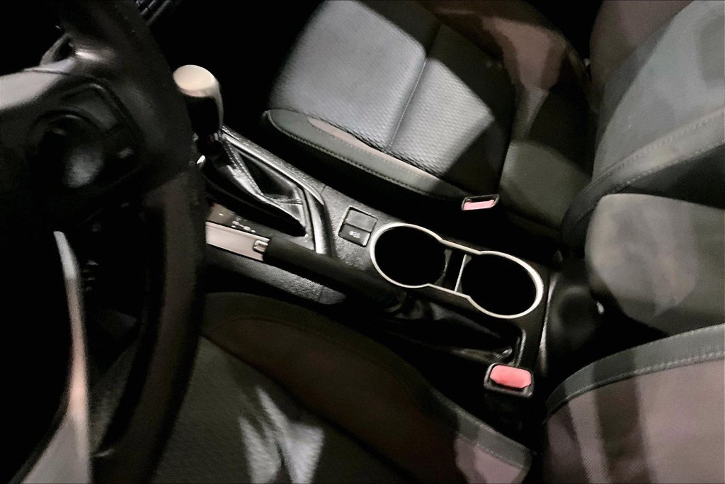 Used 2019 Toyota Corolla LE FWD image 16