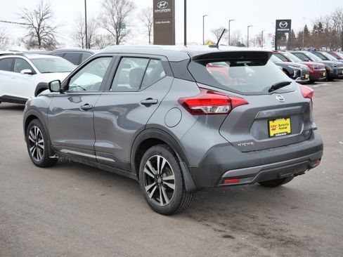 Used 2019 Nissan Kicks SR w/ SR Premium Package image 5