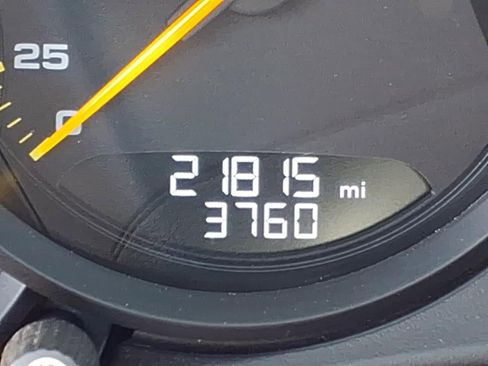 Used 2018 Porsche 911 GT3 image 19