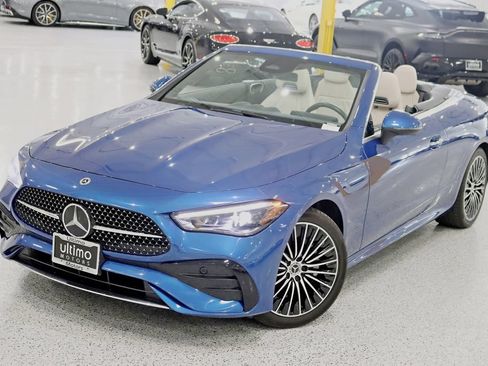 Used 2024 Mercedes-Benz CLE 300 4MATIC Cabriolet image 6