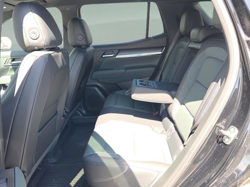 New 2026 GMC Terrain AT4 w/ Convenience Package III image 22